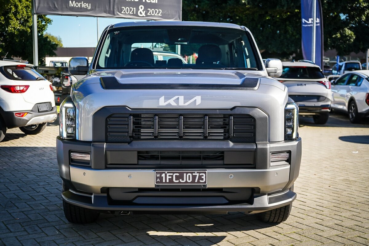 Kia Tasman image 4