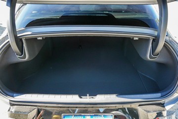 https://vehicle-cdn.autoleague.cloud/1890_31013070_14.jpg