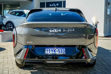 https://vehicle-cdn.autoleague.cloud/1890_31013070_3.jpg