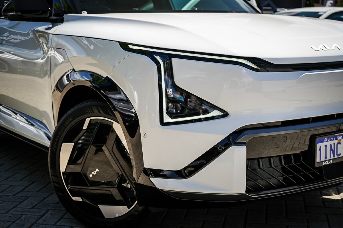 Kia Ev5 image 2