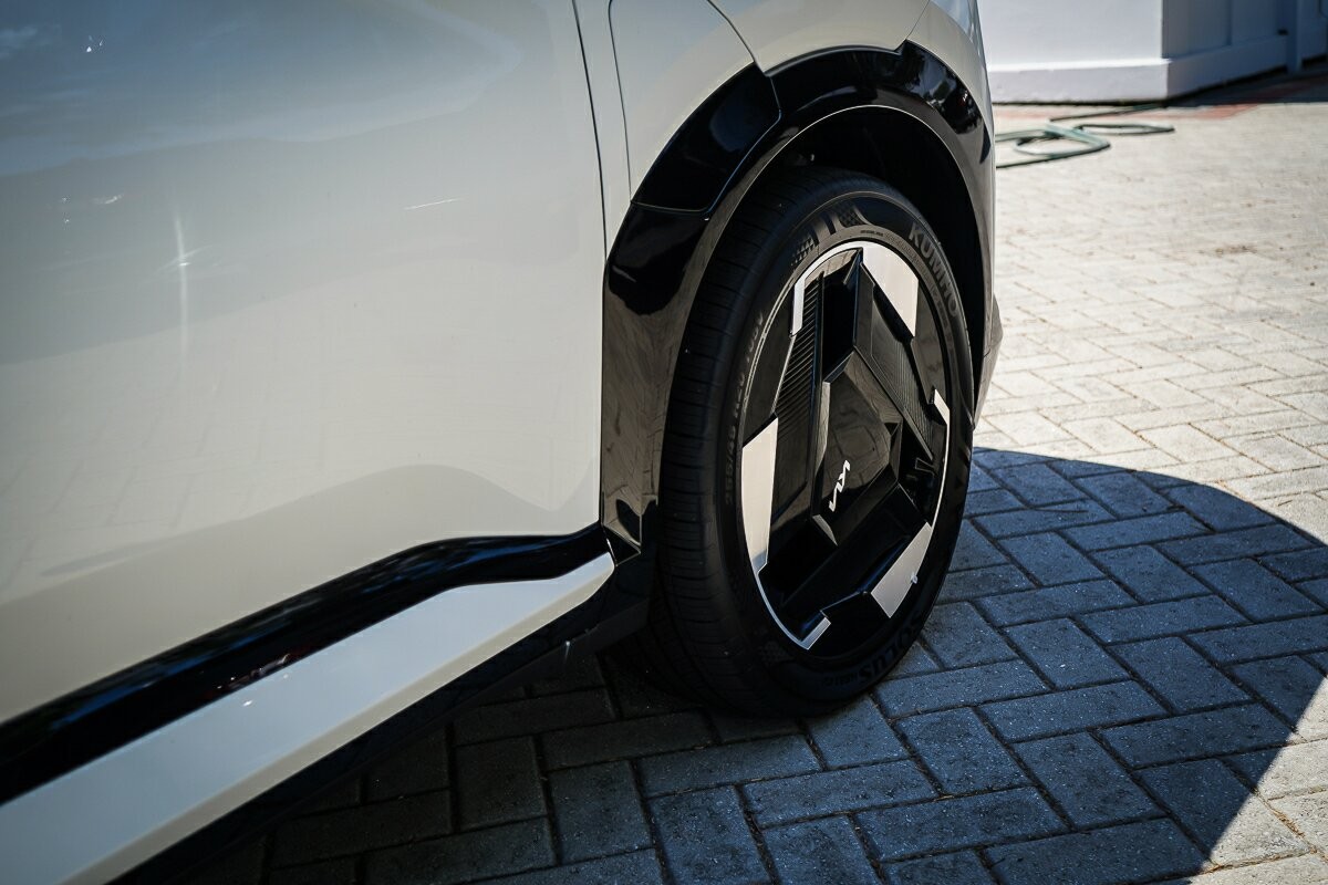 Kia Ev5 image 3