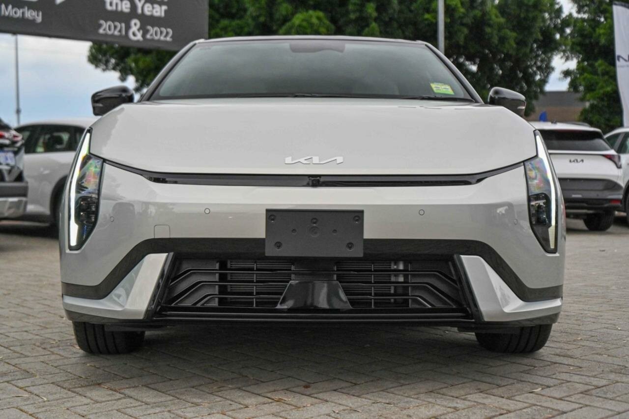 Kia Ev4 image 3