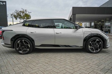 https://vehicle-cdn.autoleague.cloud/1890_31014352_6.jpg