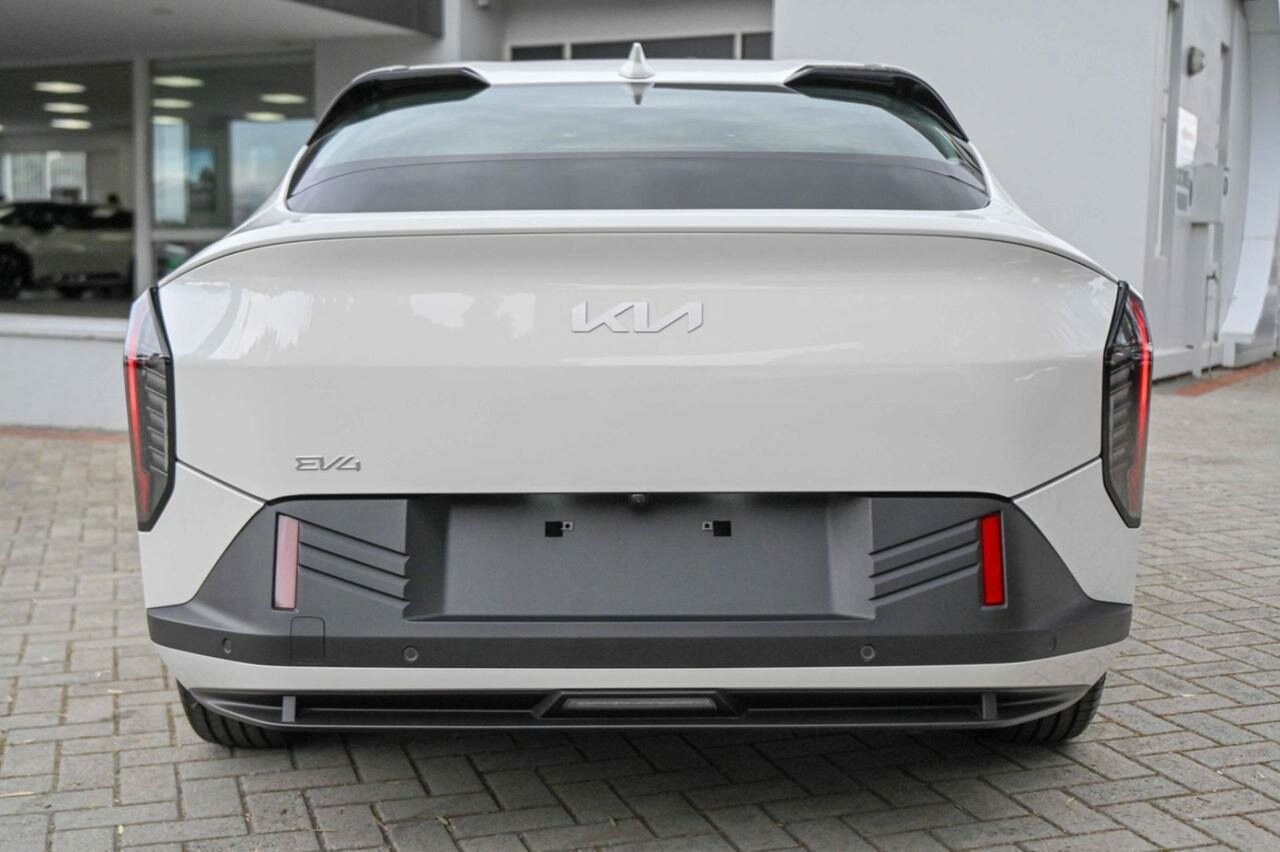 Kia Ev4 image 2