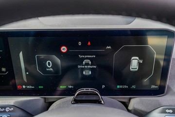 https://vehicle-cdn.autoleague.cloud/1890_31025465_16.jpg