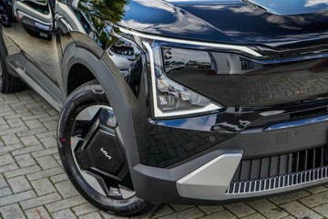 https://vehicle-cdn.autoleague.cloud/1890_31025465_21.jpg
