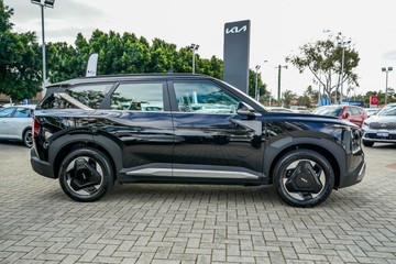 https://vehicle-cdn.autoleague.cloud/1890_31025465_6.jpg