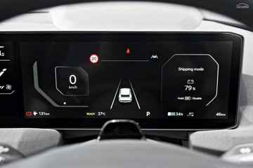 https://vehicle-cdn.autoleague.cloud/1890_31025626_14.jpg
