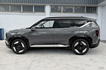 https://vehicle-cdn.autoleague.cloud/1890_31025626_5.jpg