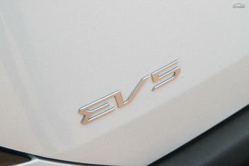 https://vehicle-cdn.autoleague.cloud/1890_31027237_11.jpg