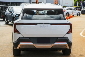 https://vehicle-cdn.autoleague.cloud/1890_31027237_3.jpg
