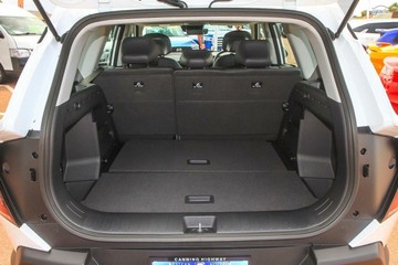 https://vehicle-cdn.autoleague.cloud/1890_31027237_9.jpg