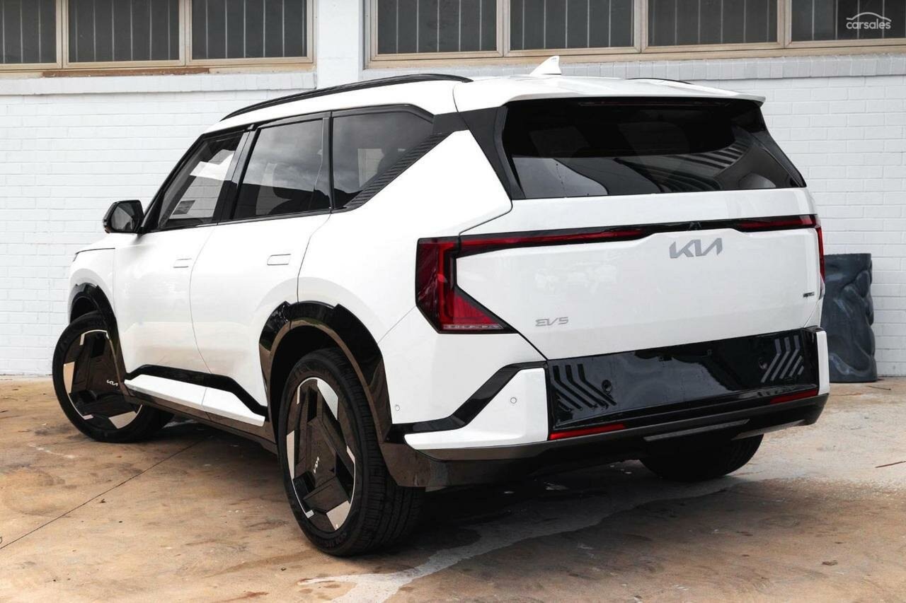 Kia Ev5 image 4