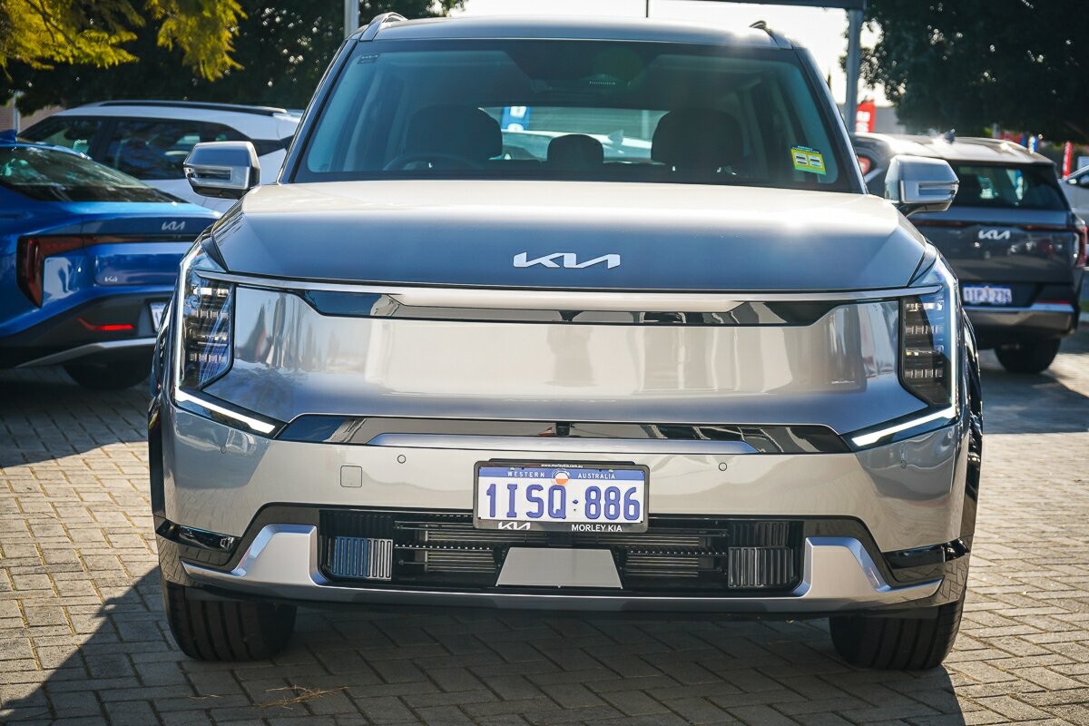 Kia Ev9 image 3