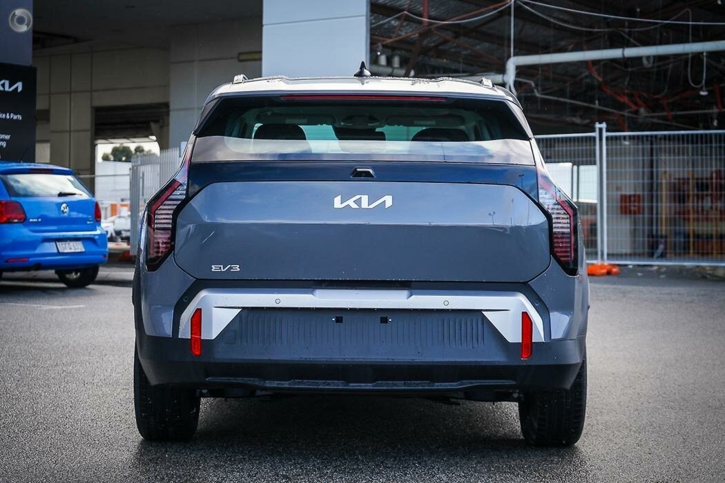 Kia Ev3 image 4