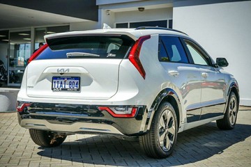 https://vehicle-cdn.autoleague.cloud/1890_31072839_7.jpg