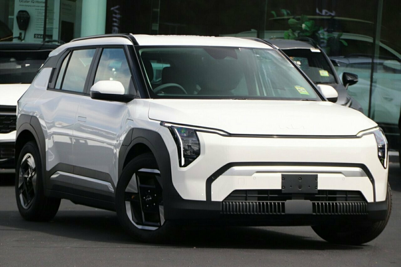 Kia Ev3 image 1