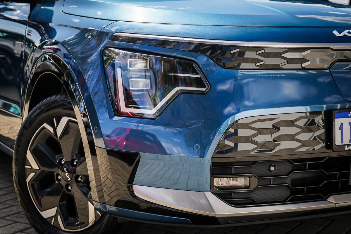 Kia Niro image 2