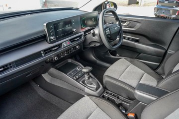 https://vehicle-cdn.autoleague.cloud/1890_31113781_11.jpg