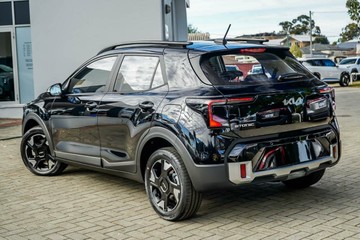 https://vehicle-cdn.autoleague.cloud/1890_31113781_6.jpg