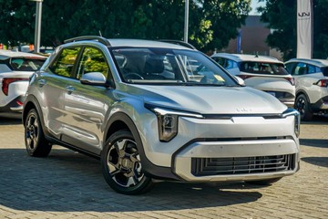 https://vehicle-cdn.autoleague.cloud/1890_31115424_1.jpg