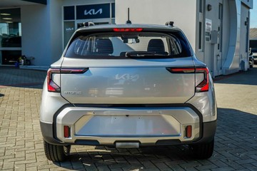 https://vehicle-cdn.autoleague.cloud/1890_31115424_3.jpg