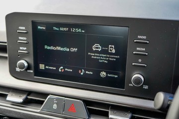 https://vehicle-cdn.autoleague.cloud/1890_31121144_15.jpg