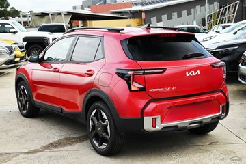 https://vehicle-cdn.autoleague.cloud/1890_31125683_5.jpg