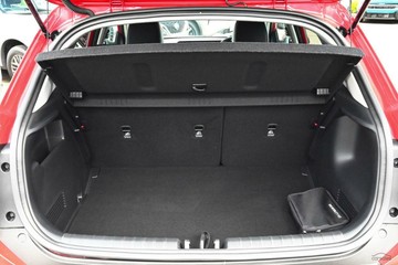 https://vehicle-cdn.autoleague.cloud/1890_31125683_9.jpg