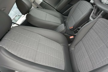 https://vehicle-cdn.autoleague.cloud/1890_31126811_10.jpg