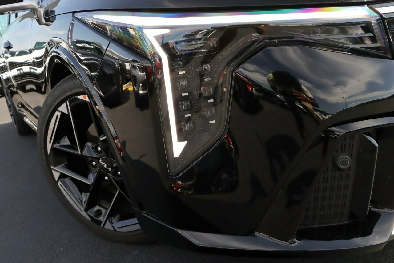 Kia K4 image 2
