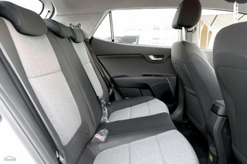 https://vehicle-cdn.autoleague.cloud/1890_31133950_7.jpg