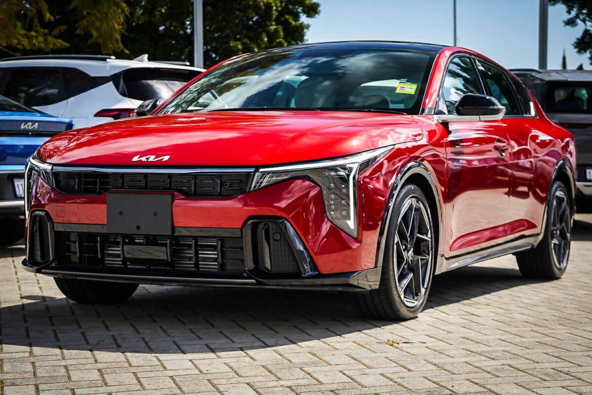 Kia K4 image 4