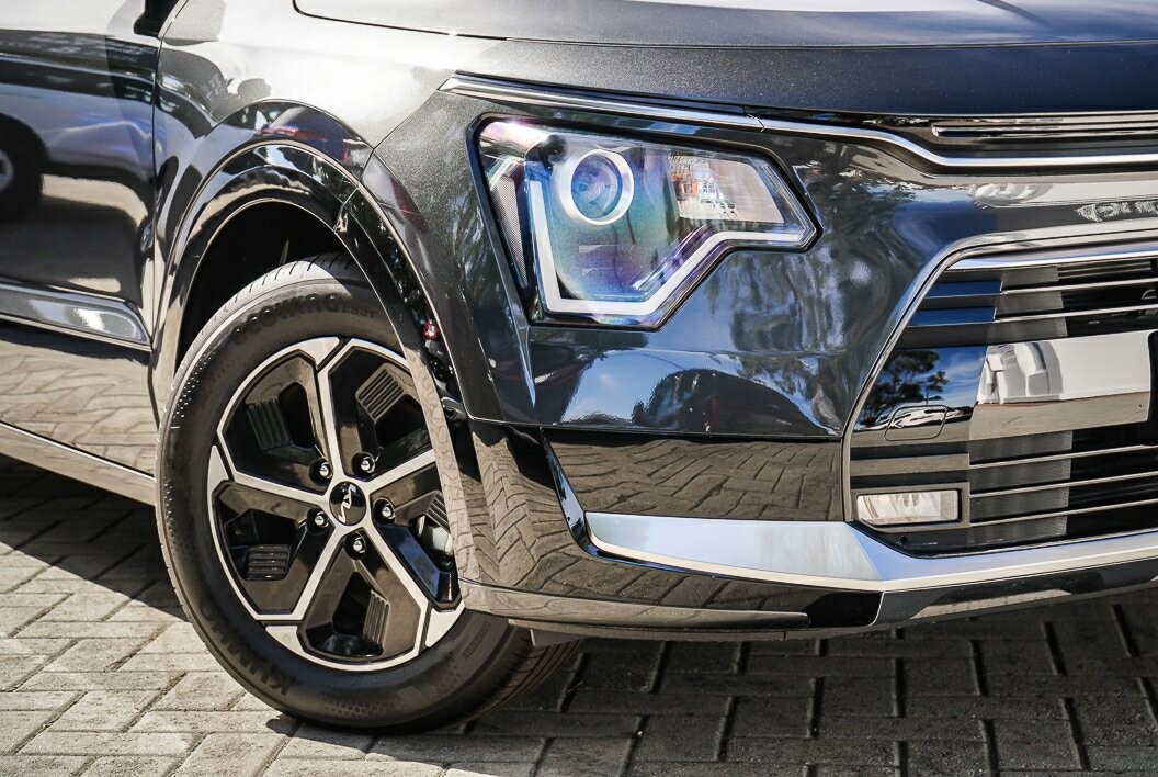 Kia Niro image 2