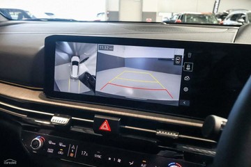 https://vehicle-cdn.autoleague.cloud/1890_311510395_13.jpg