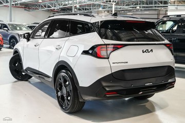 https://vehicle-cdn.autoleague.cloud/1890_311510395_4.jpg