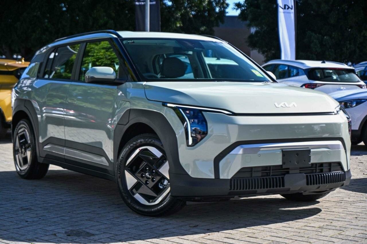 Kia Ev3 image 1