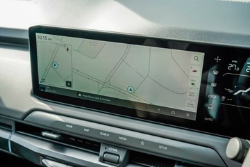 https://vehicle-cdn.autoleague.cloud/1890_31169095_17.jpg