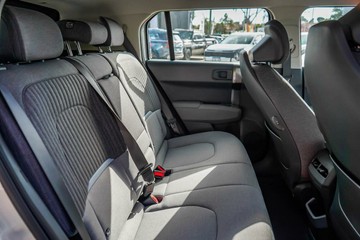 https://vehicle-cdn.autoleague.cloud/1890_31169095_8.jpg