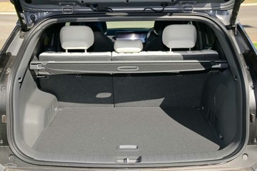 https://vehicle-cdn.autoleague.cloud/1890_31176424_10.jpg