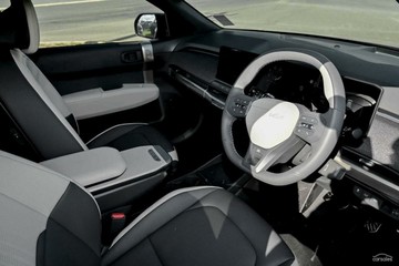 https://vehicle-cdn.autoleague.cloud/1890_31176424_6.jpg