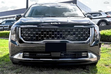 https://vehicle-cdn.autoleague.cloud/1890_31204046_2.jpg
