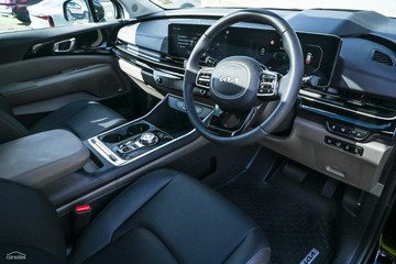 https://vehicle-cdn.autoleague.cloud/1890_31204046_5.jpg