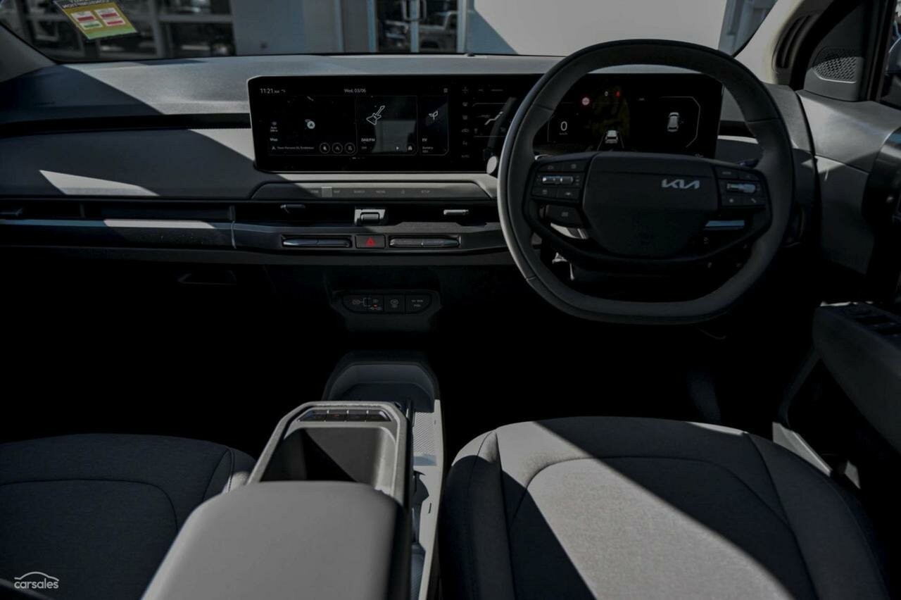 Kia Ev3 image 1