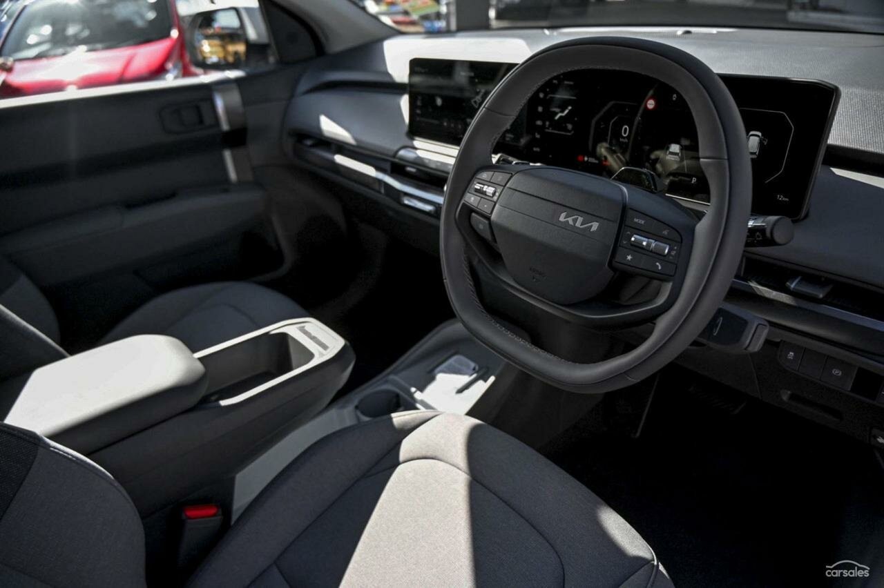 Kia Ev3 image 4