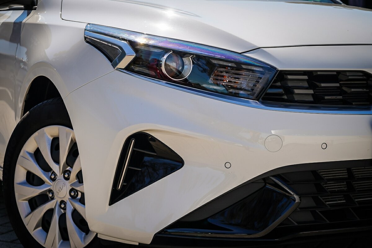 Kia Cerato image 2