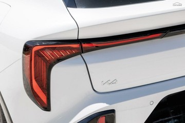 https://vehicle-cdn.autoleague.cloud/1890_31239456_15.jpg