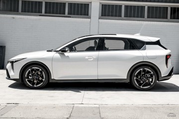 https://vehicle-cdn.autoleague.cloud/1890_31239456_5.jpg