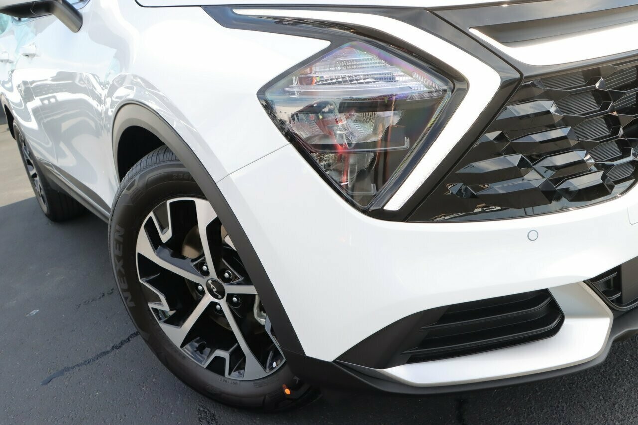 Kia Sportage image 2