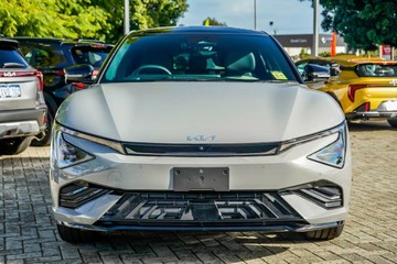 https://vehicle-cdn.autoleague.cloud/1890_31257962_2.jpg